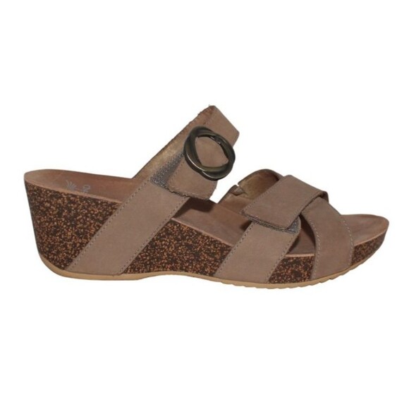 Dansko Women's Taupe Milled Nubuck Leather Susie Wedge Sandals - 39 (US 8) - Picture 5 of 11